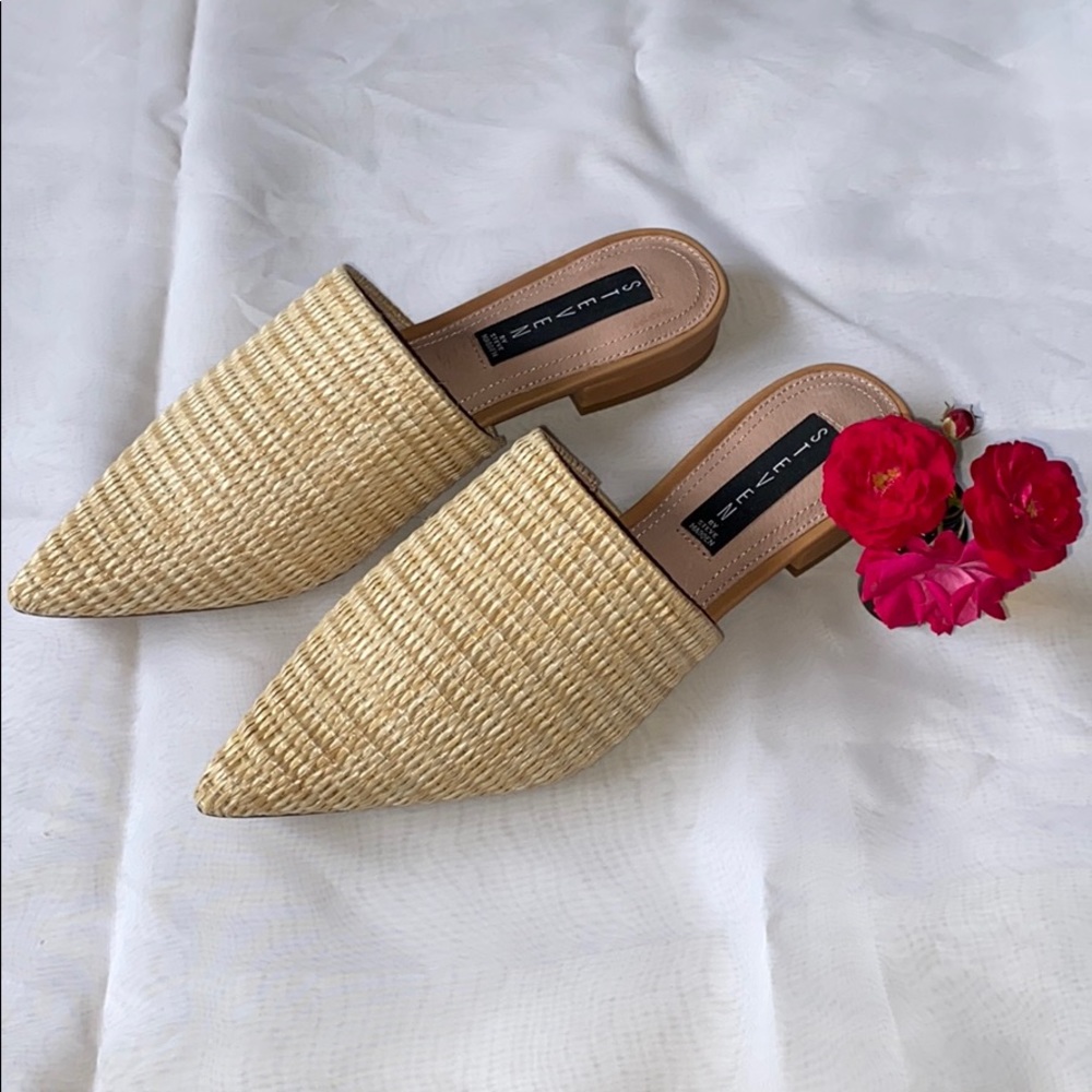 NWOT STEVE MADDEN LAUREN RAFFIA WOVEN MULE
